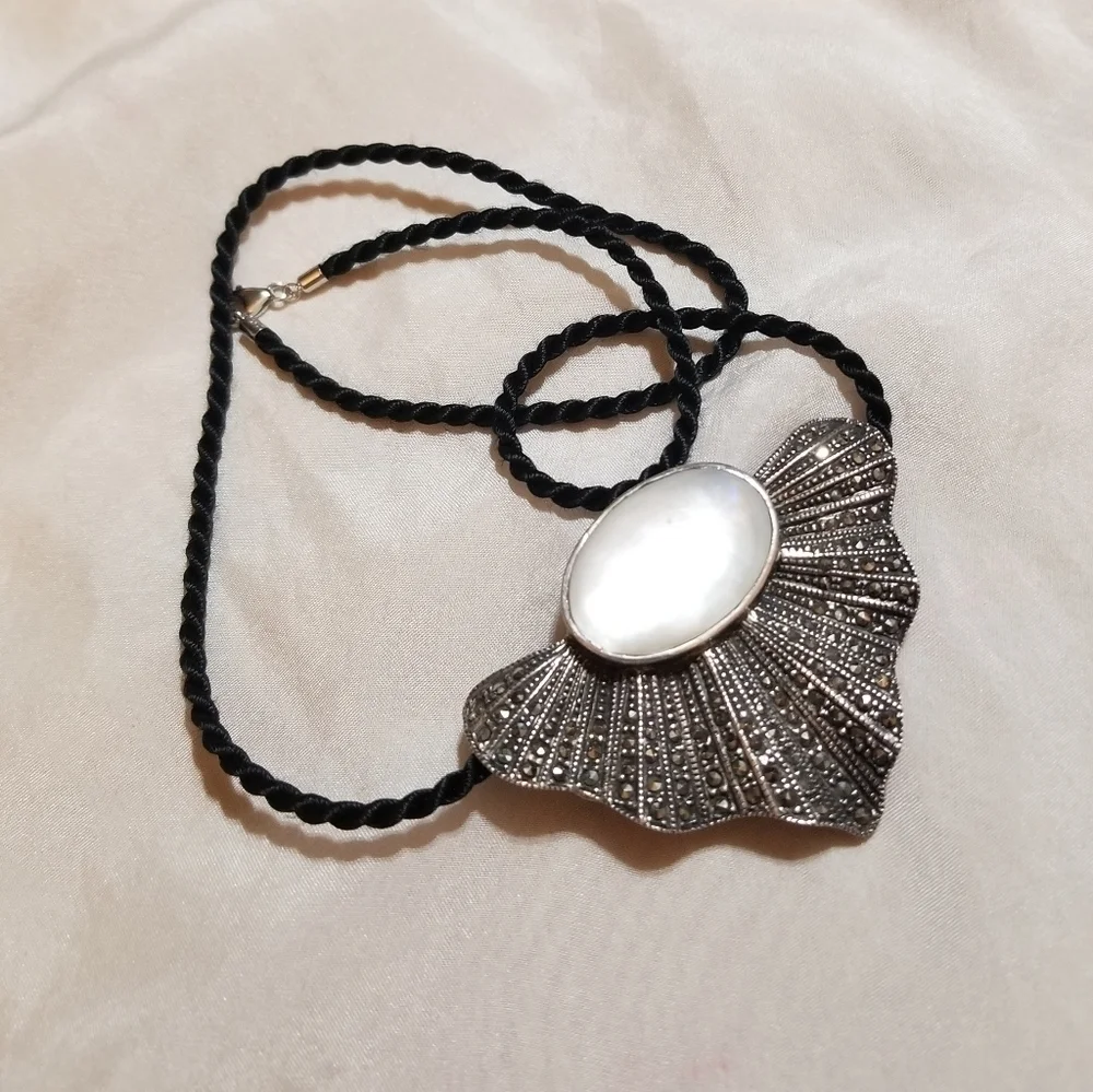 VTG Designer Sterling MOP Marcasite Necklace/ Brooch - Picture 4 of 7